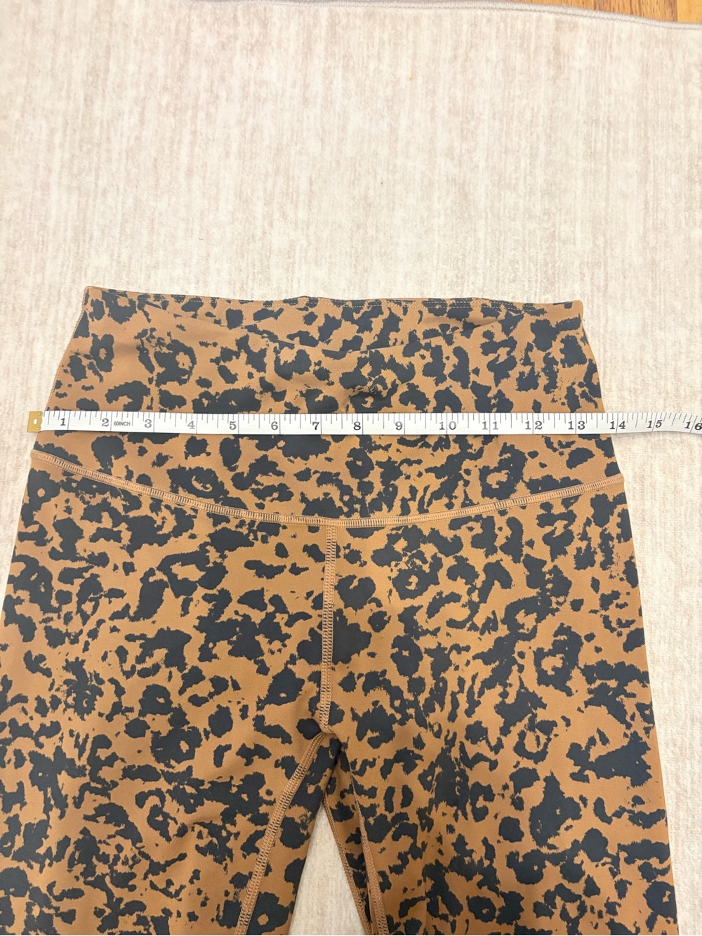 VARLEY High Rise Leggings Size Medium Animal Print Athleisure - Picture 3 of 10
